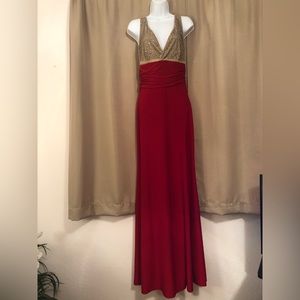 NWT Glamazon Stunning dress